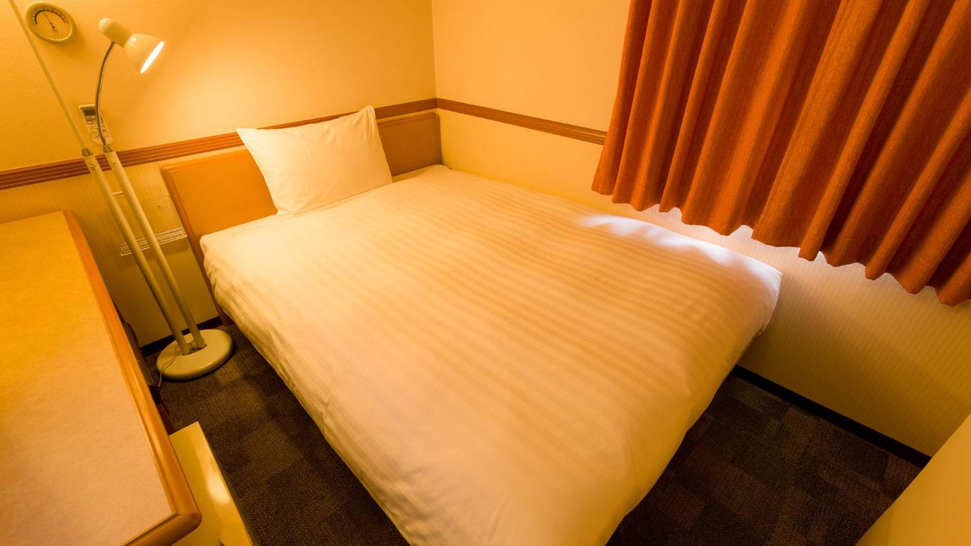 Toyoko Inn Kobe Sannomiya-Eki Higashi Quarto foto