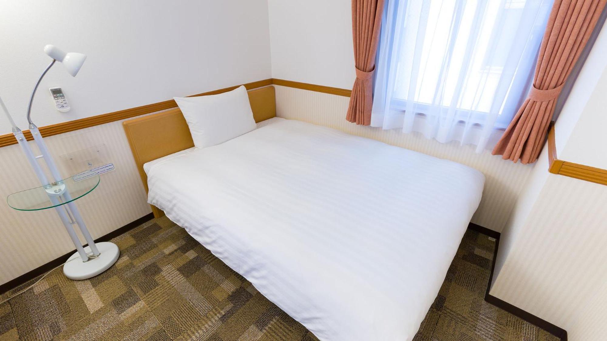 Toyoko Inn Kobe Sannomiya-Eki Higashi Quarto foto