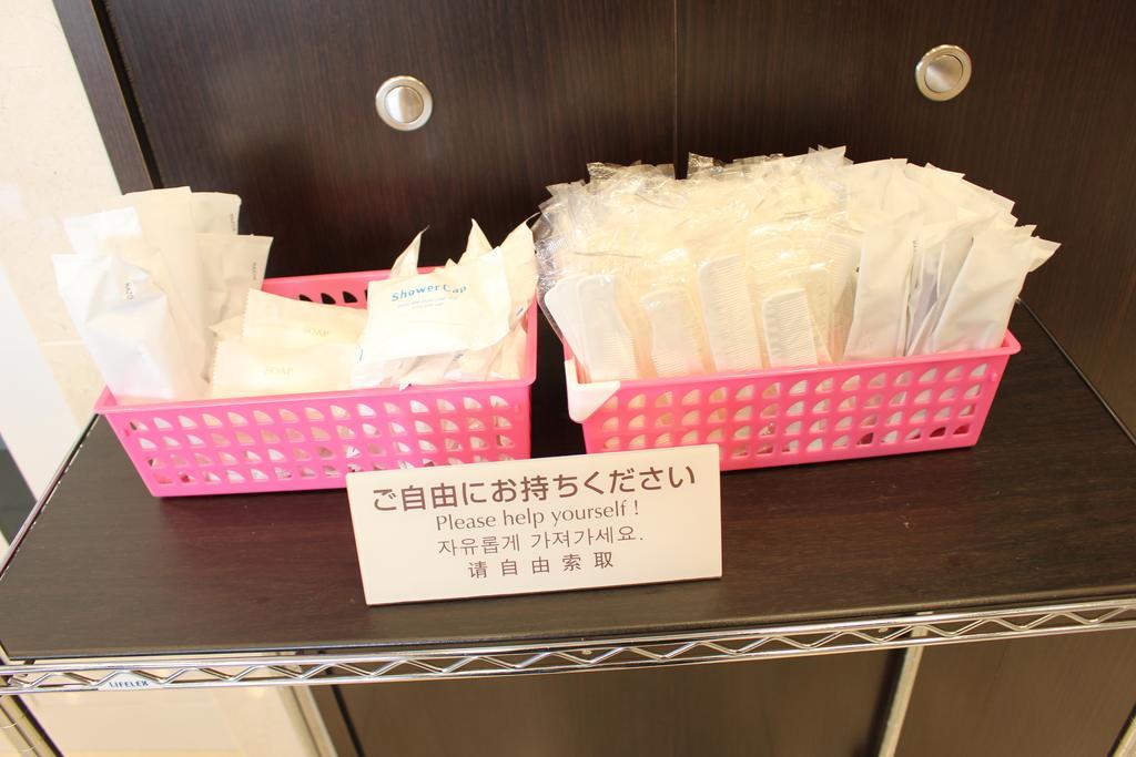 Toyoko Inn Kobe Sannomiya-Eki Higashi Exterior foto
